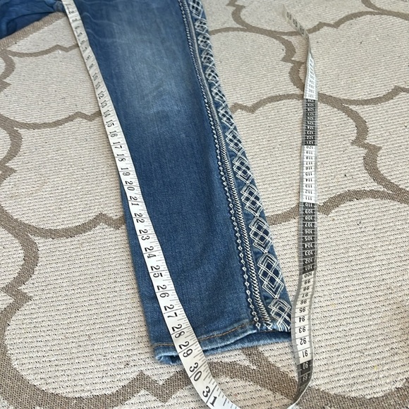Driftwood Jackie Embroidered Skinny Jeans Womens Size 26‎ Blue - Picture 7 of 16